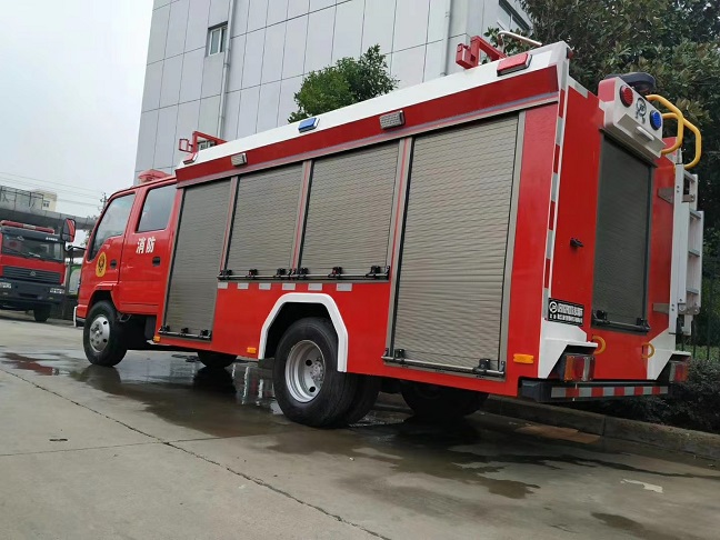 重慶五十鈴小型消防車(chē)價(jià)格廠家直銷