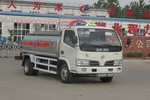 東風(fēng)小霸王(小金霸)化工液體運(yùn)輸車(chē)